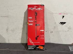 lot 72 image: Milwaukee M18 FUEL String Trimmer w QUIK-LOK 2825-21ST