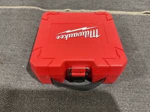 lot 720 image: 21PCS Milwaukee HOLE DOZER General-Purpose Hole Saw Kit