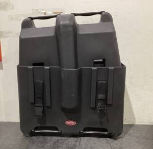 lot 62 image: SKB Roto Crossbow Case