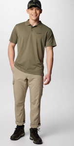 lot 537 image: Columbia Mens Silver Ridge Utility Pants Size 44