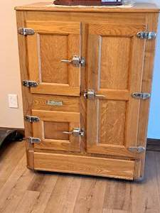 Vintage Grand Rapids Refrigerator Co. Leonard French Gray One-Piece Porcelain Lined Wooden Refrigerator