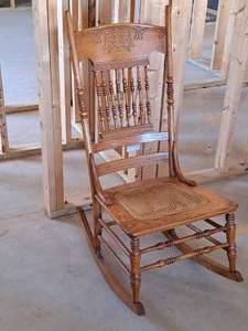 lot 328 image: Wicker Seat  Wood Rocking Chair