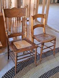 lot 340 image: Lot of (2) Wicker Seat  Wood Side Chairs