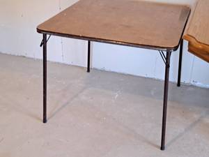 lot 342 image: Folding Table