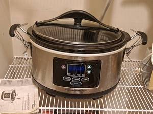 lot 355 image: Hamilton Beach Slow Cooker  Programmable