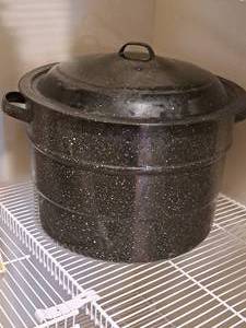 lot 357 image: Canning Stock Pot with Insert