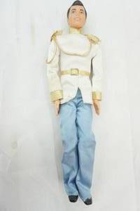 lot 14 image: Mattel Ken 1975