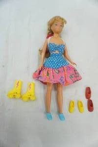 lot 15 image: Mattel Skipper 1967