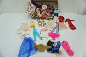 lot 22 image: Vintage Barbie Clothes