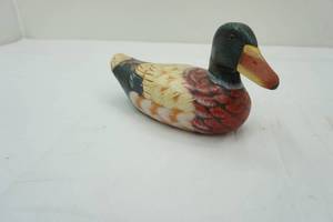 lot 79 image: Wooden Mallard Duck 10 long