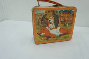 lot 92 image: Vintage Metal Lunchbox