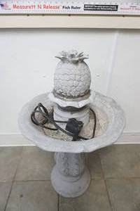 lot 112 image: Poly Fountain & Pump