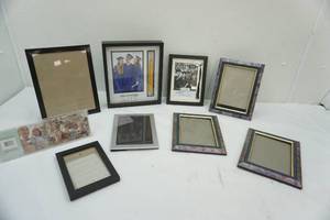 lot 124 image: Picture Frame Lot
