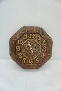 lot 133 image: Retro ceramic decorative clock 11 diameter