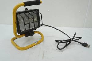 lot 147 image: halogen work light