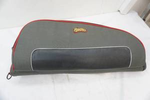 lot 153 image: Spyder paintball gun .68 Cal semi-auto