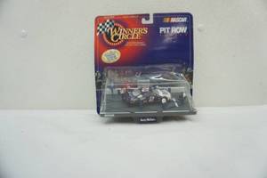 lot 171 image: Winner Circle Pit Row Series Rusty Wallace NASCAR