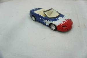 lot 183 image: 125 Camaro Z28. Maisto