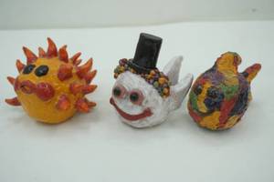 lot 186 image: Decorative Clay Fish 3ct