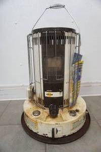 lot 211 image: Kerosun Omni 85 kerosene heater