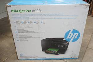 lot 213 image: HP Officejet Pro 8620 NEW IN BOX