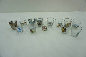 lot 223 image: Vintage Shot Glass Lot (many states)