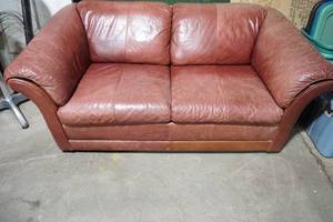 lot 235 image: Loveseat Flexsteel