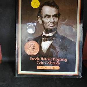 lot 32 image: 1909-1940 Lincoln Set