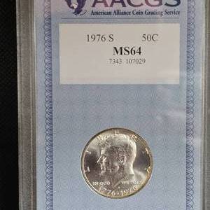 lot 71 image: 1976 S Silver Kennedy Half MS64 with Toning
