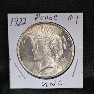 lot 147 image: 1922 Peace Dollar UNC