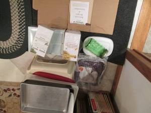lot 123 image: Assorted unopened tea flavors, kitc...