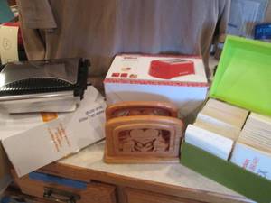 lot 159 image: Toaster, Panini Grill press and oth...