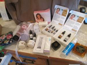 lot 161 image: Assorted anti aging and health & Be...