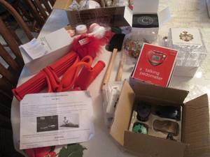 lot 186 image: Home shopping network bundle of bea...