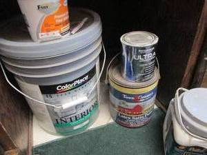 lot 312 image: Assorted size cans of interior and ...
