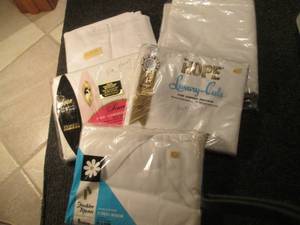 lot 318 image: Lot of new doublefull flat sheets...