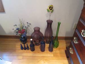 lot 37 image: Collection of cobalt blue, green an...
