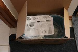 lot 219 image: 360 Hurricane spin mop new in box ...