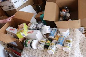 lot 252 image: miscellaneous supplements 7 3 packs...