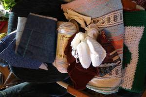 lot 268 image: lot of blankets, yarn, and hand sti...
