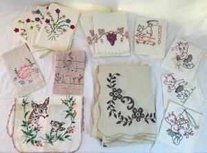 lot 47 image: Vintage Embroidered Linens