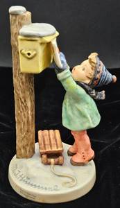 lot 72 image: Hummel #340 Letter to Santa Claus Figurine West Germany 7 H
