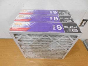 lot 91 image: (3) HDX 20x20x4 Furance Filters