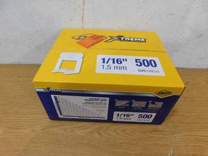 lot 145 image: QEP Xtreme White 116 in. Clip, Part A of Two-Part Tile Leveling System 500-Pack