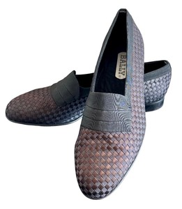 lot 28 image: Pair of Mens Bally Pierre Dress Loafers