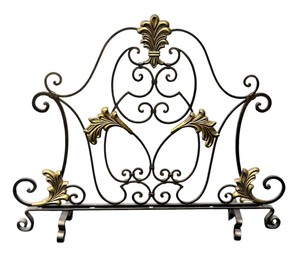lot 65 image: Gorgeous Ornate Metal Fireplace Screen