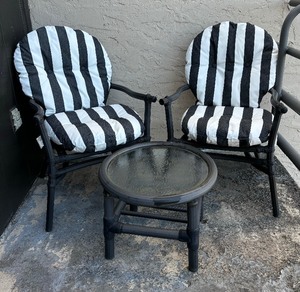 lot 123 image: Two Charming Patio Chairs with Table