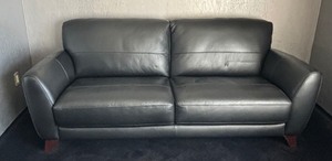 lot 41A image: Violino Furniture Leather Sofa