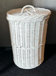 lot 136 image: White Wicker Covered Hamper