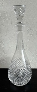 lot 220 image: Beautiful Crystal Decanter